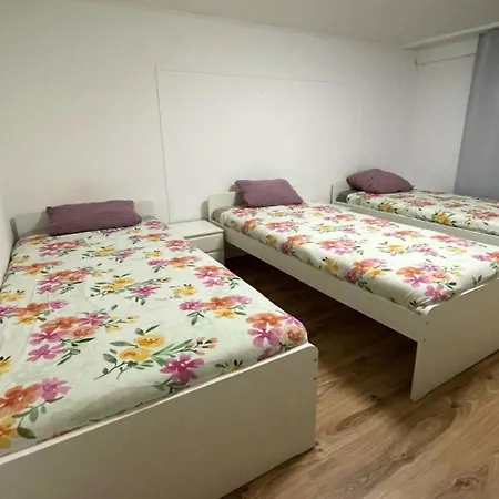 Apartament Workers *