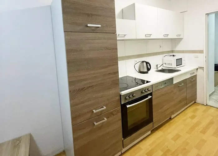 Апартаменты Workers *