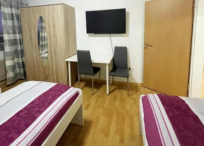 Workers Дуйсбург